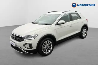 Volkswagen T-Roc Life Manual Petrol SUV - Stock Number (1658374) - Passenger side front corner