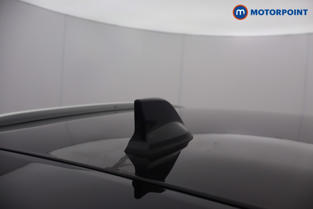 Renault Captur Techno Automatic Petrol-Electric Hybrid SUV - Stock Number (1658512) - 4th supplementary image