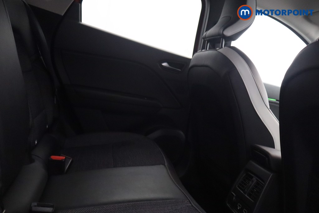 Renault Captur Techno Automatic Petrol-Electric Hybrid SUV - Stock Number (1658512) - 9th supplementary image