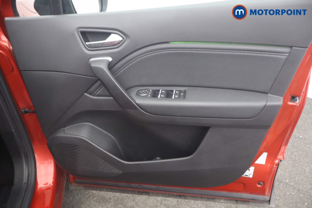 Renault Captur Techno Automatic Petrol-Electric Hybrid SUV - Stock Number (1658512) - 11th supplementary image