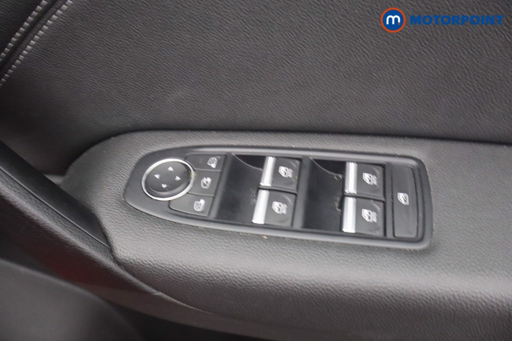 Renault Captur Techno Automatic Petrol-Electric Hybrid SUV - Stock Number (1658512) - 12th supplementary image