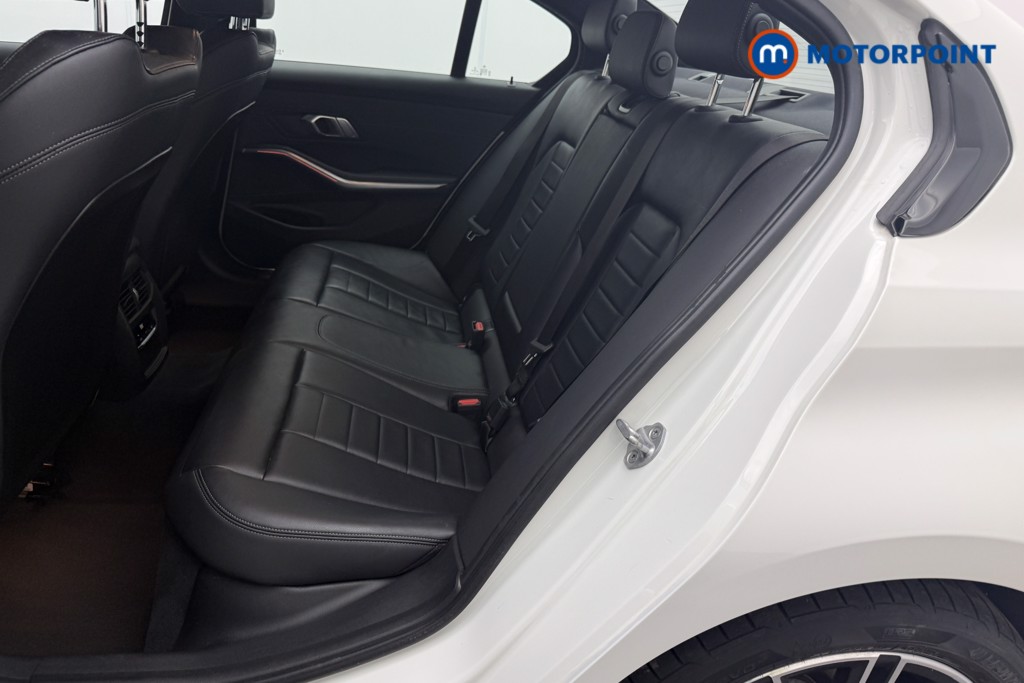BMW 3 Series M Sport Automatic Petrol Saloon - Stock Number (1658570) - 5th supplementary image
