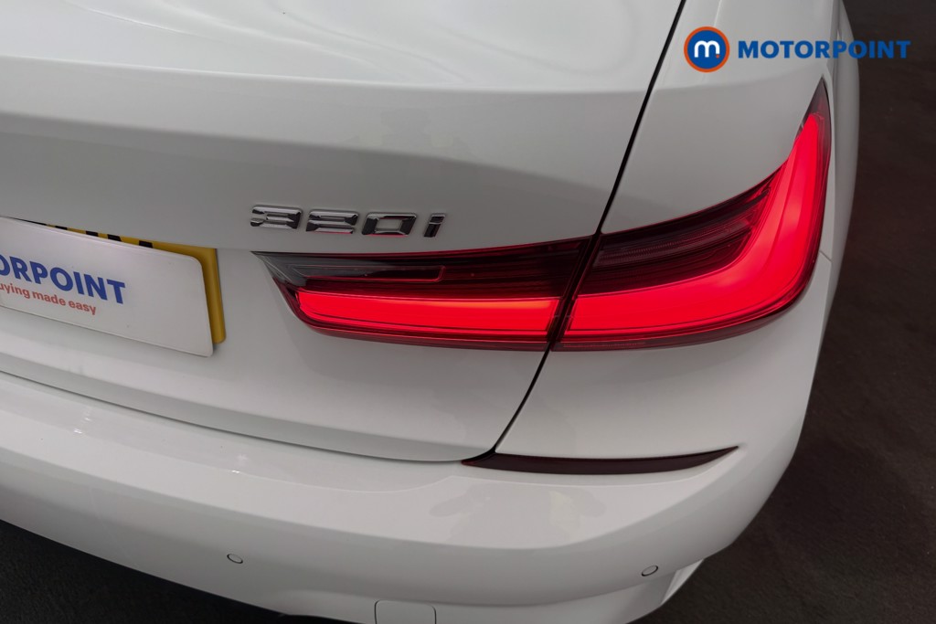 BMW 3 Series M Sport Automatic Petrol Saloon - Stock Number (1658570) - 9th supplementary image