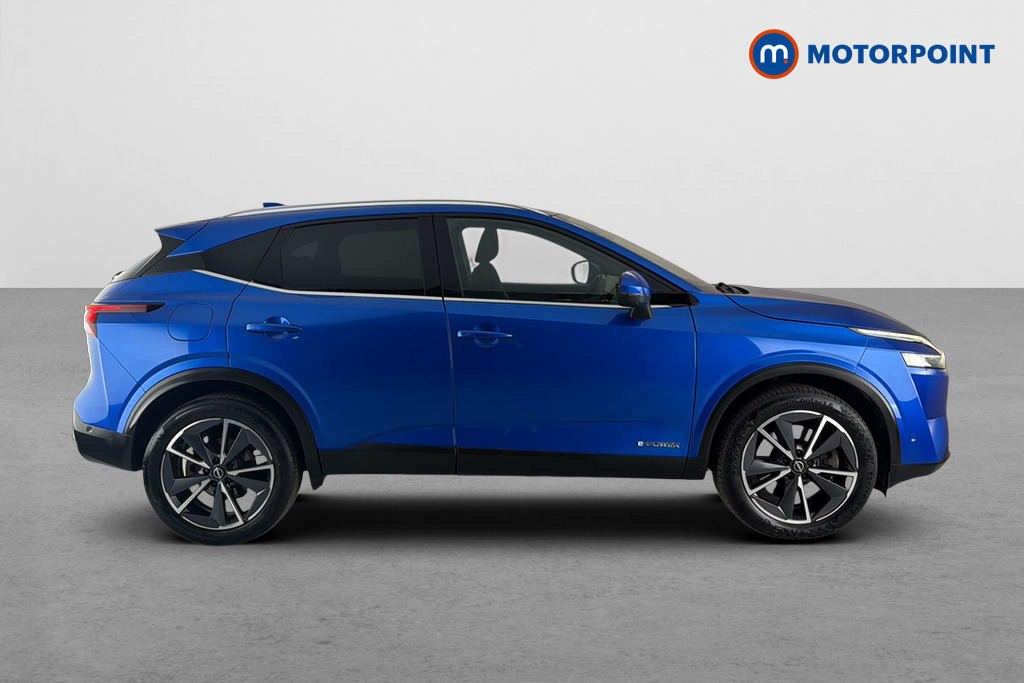 Nissan Qashqai Tekna Automatic Petrol-Electric Hybrid SUV - Stock Number (1658881) - Passenger side