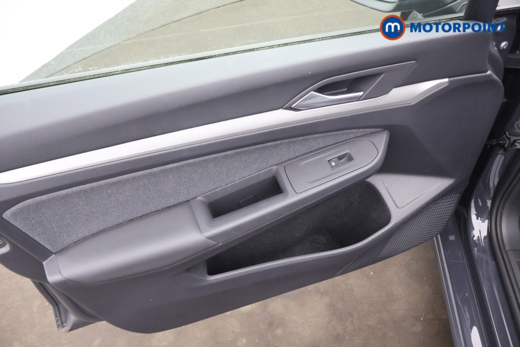 Volkswagen Golf Life Manual Petrol Hatchback - Stock Number (1658894) - 22nd supplementary image