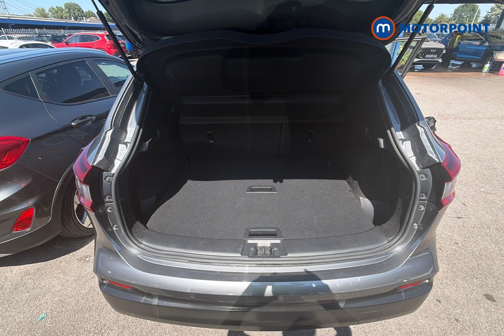 Nissan Qashqai N-Connecta Manual Petrol SUV - Stock Number (1659149) - 33rd supplementary image