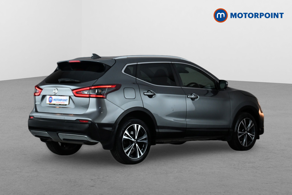 Nissan Qashqai N-Connecta Manual Petrol SUV - Stock Number (1659149) - Drivers side rear corner