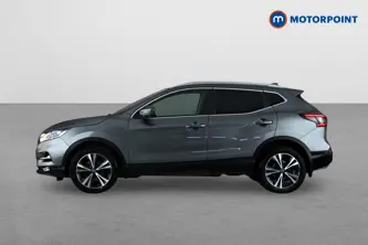 Nissan Qashqai N-Connecta Manual Petrol SUV - Stock Number (1659149) - Passenger side