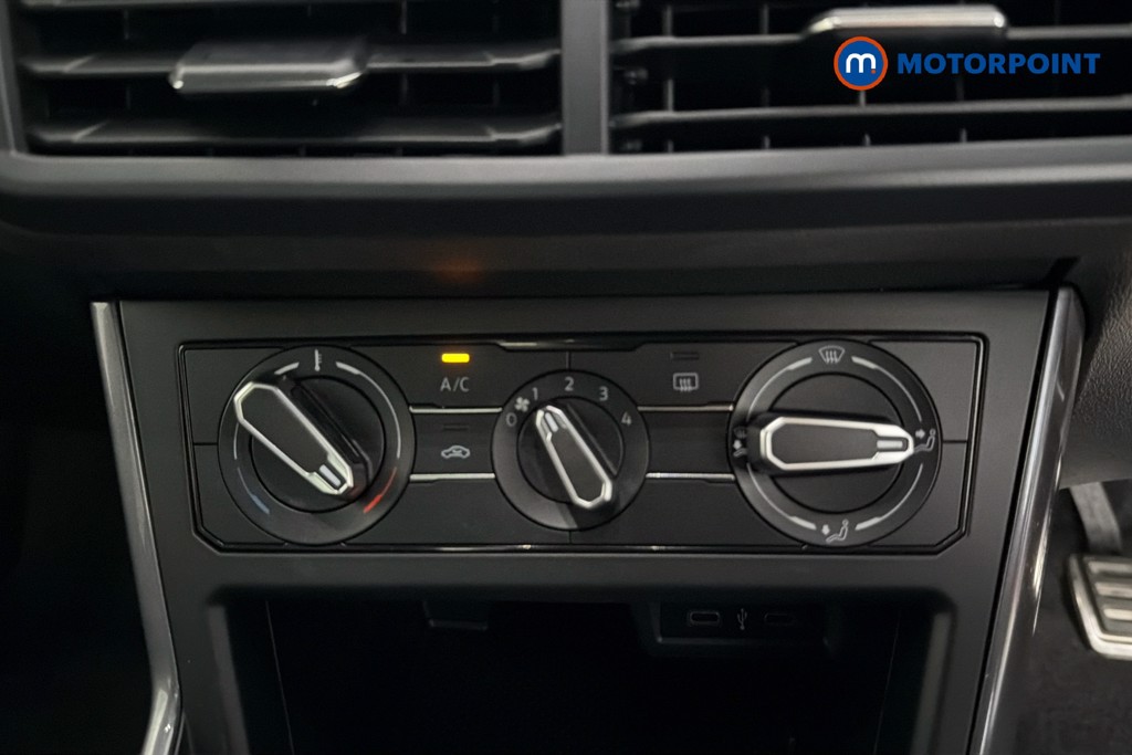 Volkswagen Polo R-Line Manual Petrol Hatchback - Stock Number (1659258) - 12th supplementary image