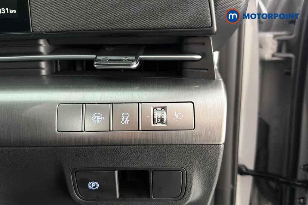Hyundai Kona Advance Automatic Petrol-Electric Hybrid SUV - Stock Number (1659506) - 11th supplementary image