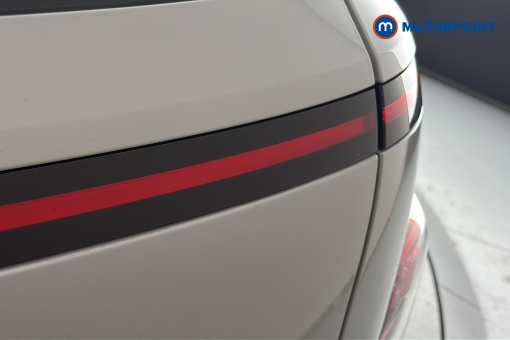 Hyundai Kona Advance Automatic Petrol-Electric Hybrid SUV - Stock Number (1659506) - 36th supplementary image