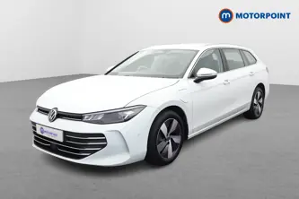 Volkswagen Passat Life Automatic Petrol Plug-In Hybrid Estate - Stock Number (1659621) - Passenger side front corner