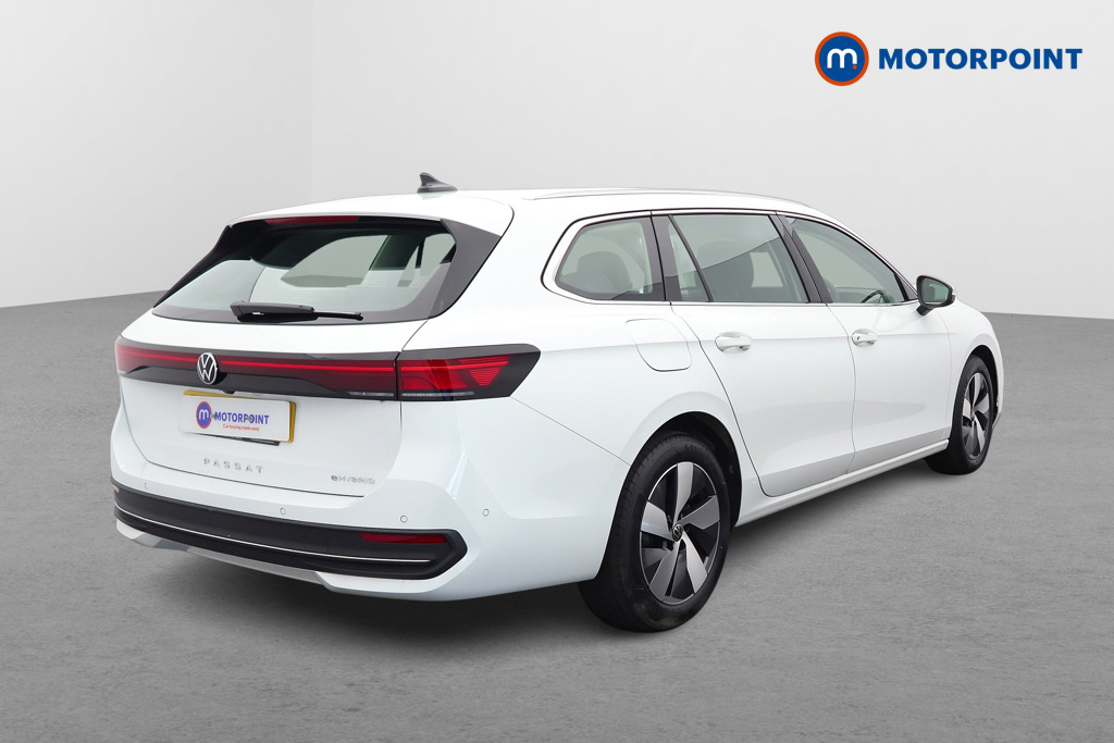 Volkswagen Passat Life Automatic Petrol Plug-In Hybrid Estate - Stock Number (1659621) - Drivers side rear corner