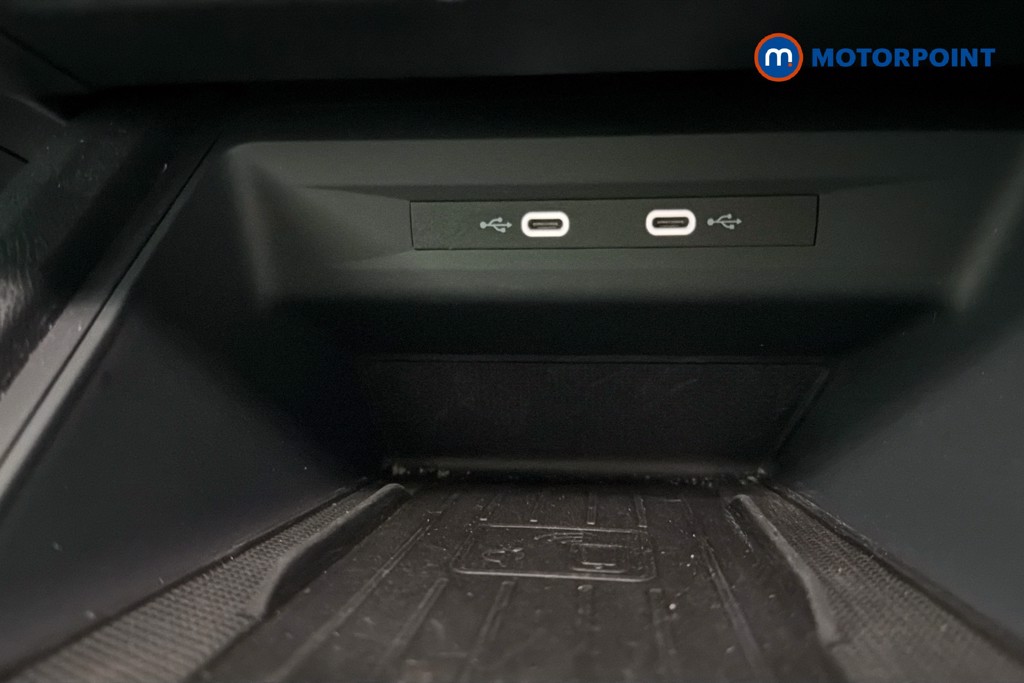 Cupra Leon V1 Design Edition Automatic Petrol Hatchback - Stock Number (1659773) - 17th supplementary image