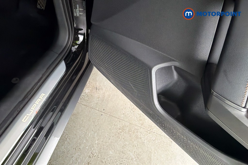 Cupra Leon V1 Design Edition Automatic Petrol Hatchback - Stock Number (1659773) - 21st supplementary image