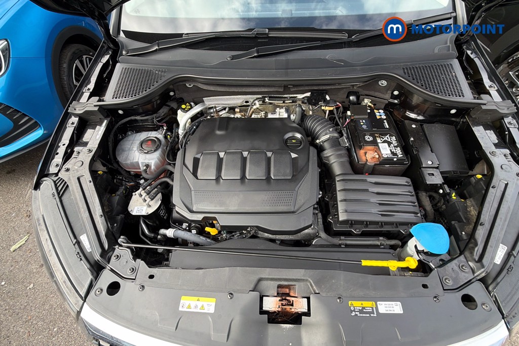 Skoda Karoq Se Drive Manual Diesel SUV - Stock Number (1659950) - 1st supplementary image