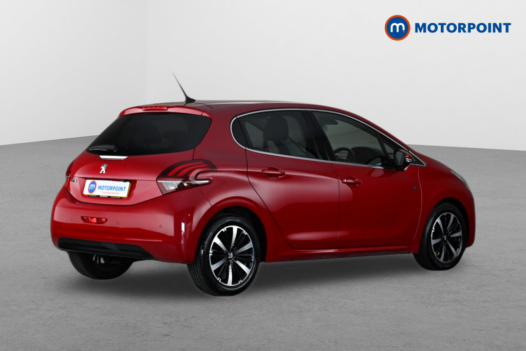 Peugeot 208 Tech Edition Manual Petrol Hatchback - Stock Number (1660091) - Drivers side rear corner