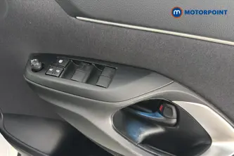 Toyota Yaris Cross Design Automatic Petrol-Electric Hybrid Estate - Stock Number (1660134) - 19th supplementary image