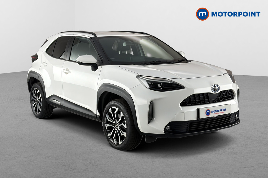Toyota Yaris Cross Design Automatic Petrol-Electric Hybrid Estate - Stock Number (1660134) - Drivers side front corner