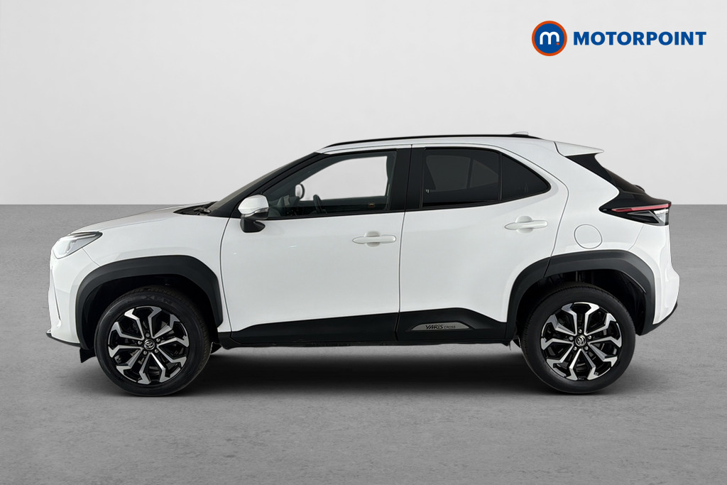Toyota Yaris Cross Design Automatic Petrol-Electric Hybrid Estate - Stock Number (1660134) - Drivers side