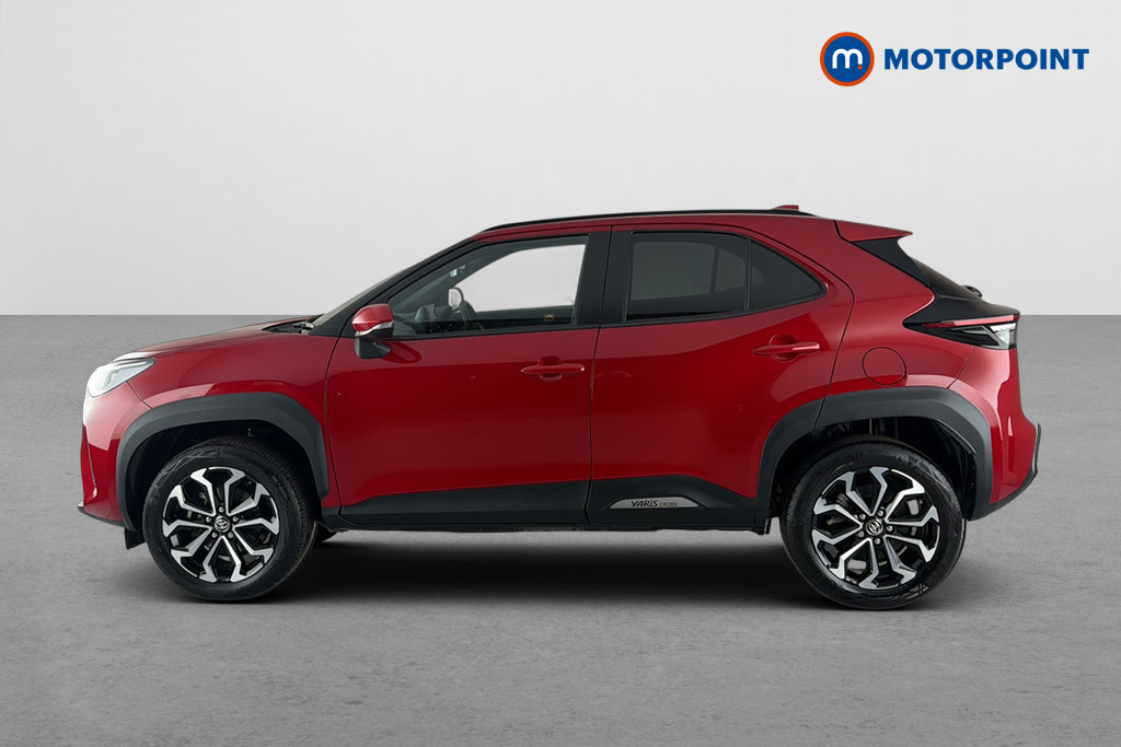 Toyota Yaris Cross Design Automatic Petrol-Electric Hybrid Estate - Stock Number (1660159) - Drivers side