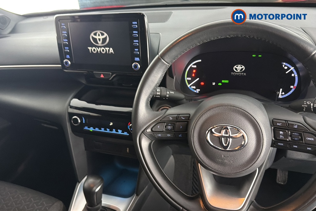 Toyota Yaris Cross Design Automatic Petrol-Electric Hybrid Estate - Stock Number (1660159) - 1st supplementary image