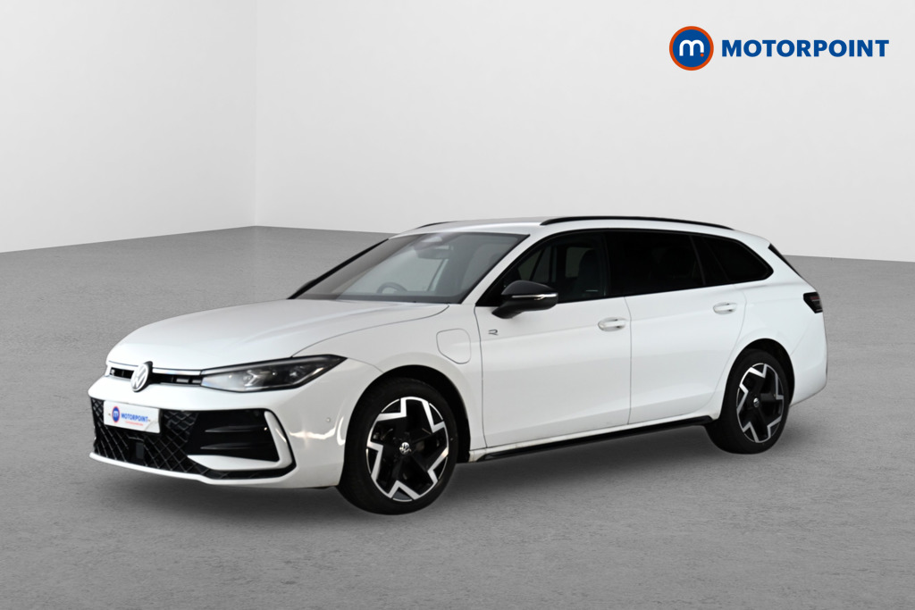 Volkswagen Passat R-Line Automatic Petrol Plug-In Hybrid Estate - Stock Number (1660252) - Passenger side front corner