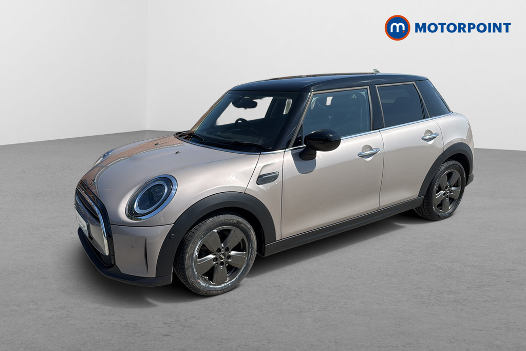 Mini Hatchback Cooper Classic Manual Petrol Hatchback - Stock Number (1660449) - Passenger side front corner