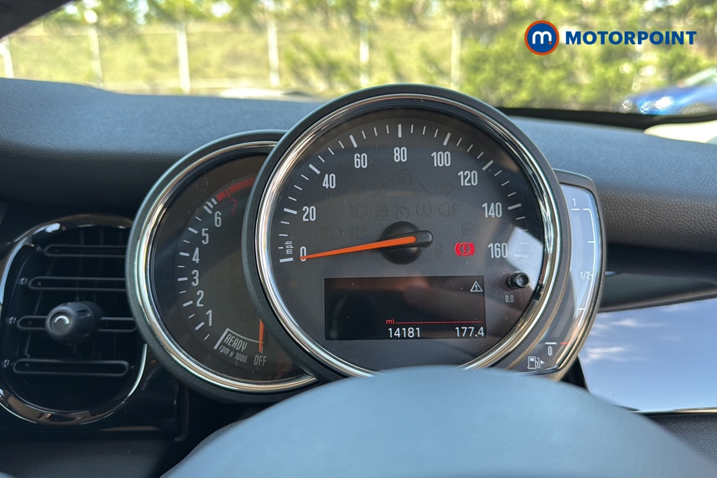 Mini Hatchback Cooper Classic Manual Petrol Hatchback - Stock Number (1660449) - 7th supplementary image