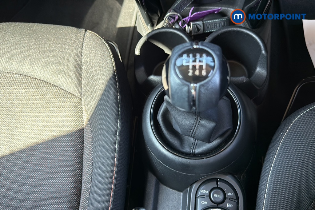 Mini Hatchback Cooper Classic Manual Petrol Hatchback - Stock Number (1660449) - 15th supplementary image