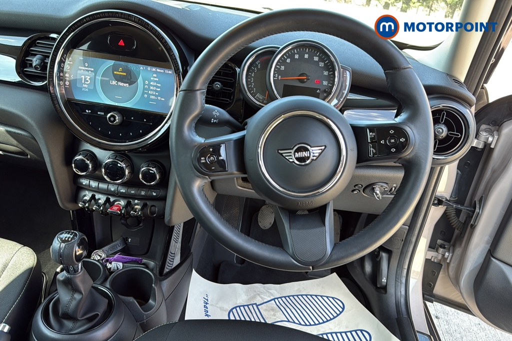 Mini Hatchback Cooper Classic Manual Petrol Hatchback - Stock Number (1660449) - 1st supplementary image