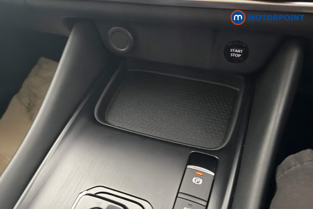 Nissan Qashqai N-Connecta Automatic Petrol-Electric Hybrid SUV - Stock Number (1660553) - 17th supplementary image