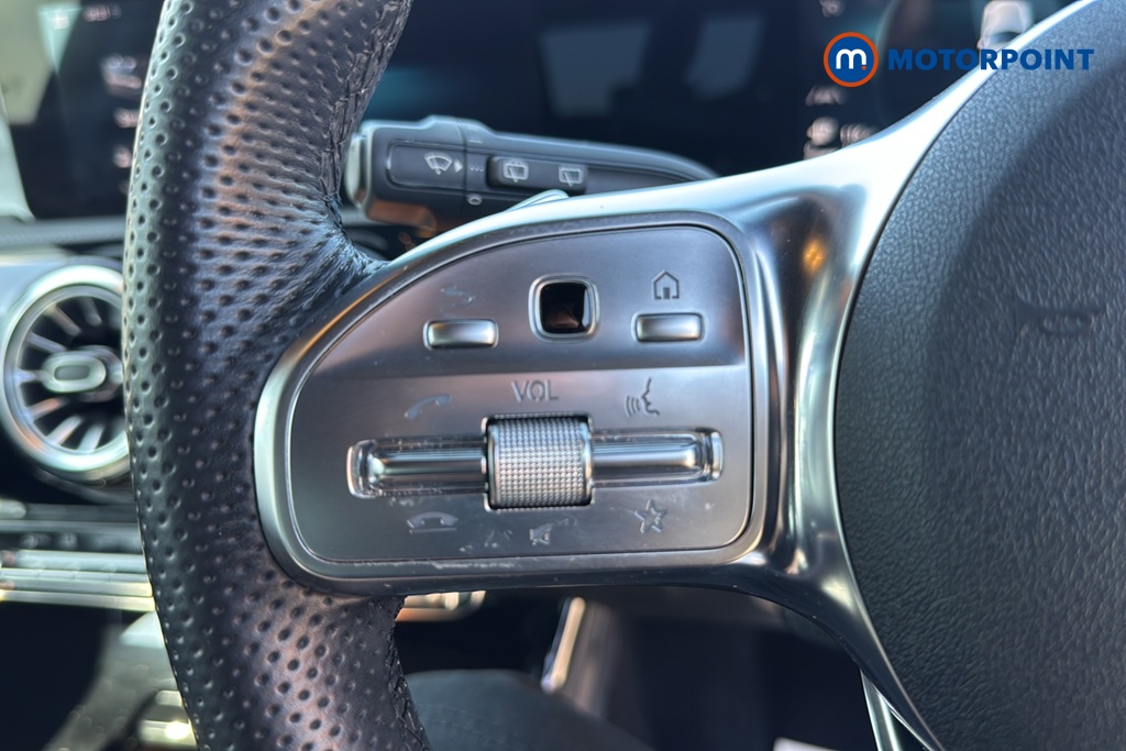 Mercedes-Benz A Class Amg Line Executive Edition Automatic Diesel Hatchback - Stock Number (1660734) - 4th supplementary image