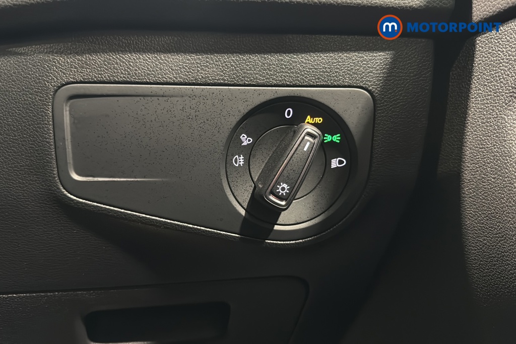 Volkswagen Tiguan R-Line Edition Automatic Petrol SUV - Stock Number (1661294) - 11th supplementary image