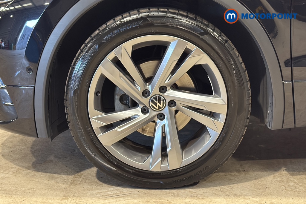 Volkswagen Tiguan R-Line Edition Automatic Petrol SUV - Stock Number (1661294) - 44th supplementary image
