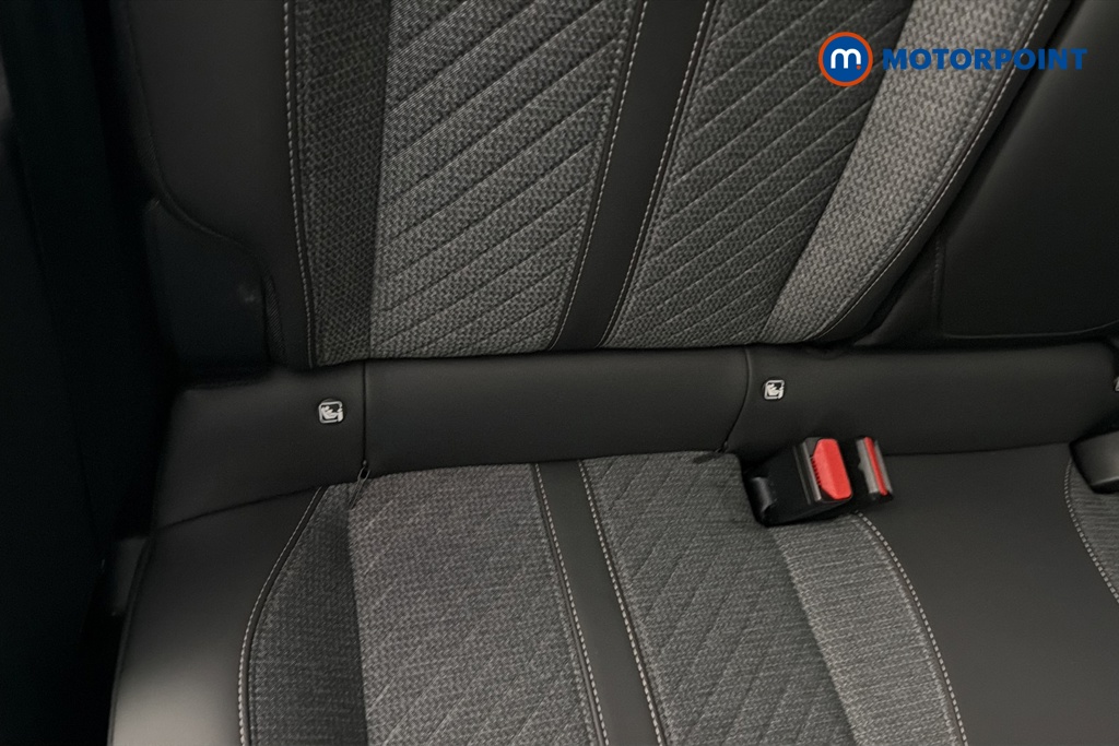 Peugeot 2008 Allure Automatic Petrol SUV - Stock Number (1661319) - 27th supplementary image