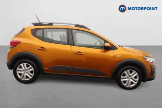 Dacia Sandero Stepway Expression Manual Petrol Hatchback - Stock Number (1619101) - Drivers side