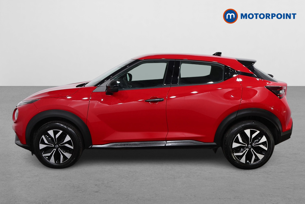 Nissan Juke Acenta Premium Manual Petrol SUV - Stock Number (1629863) - Passenger side