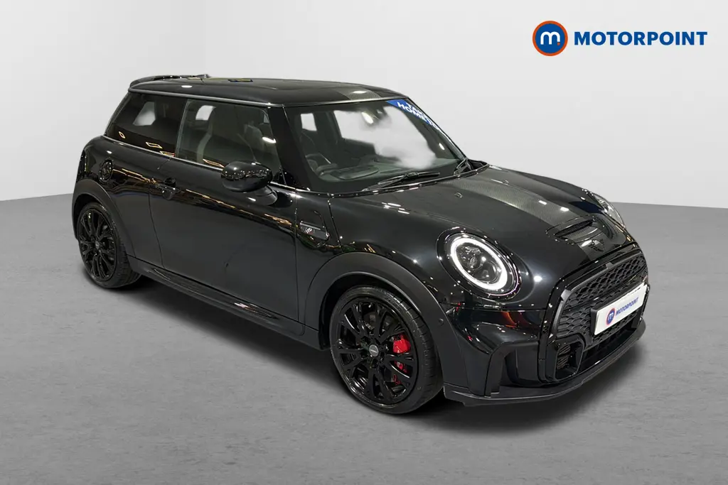 MINI HATCHBACK