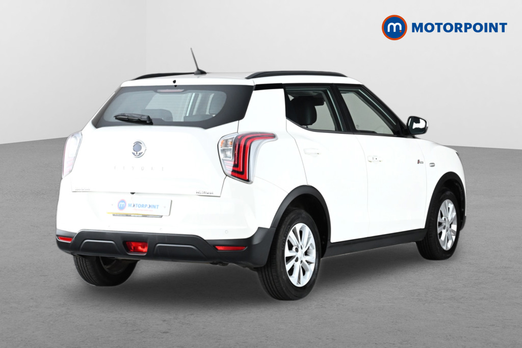 Ssangyong Tivoli Ventura Manual Petrol SUV - Stock Number (1632326) - Drivers side rear corner