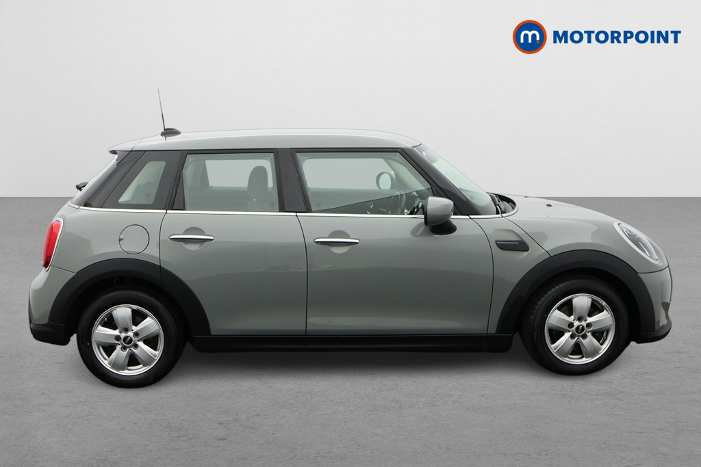 Mini Hatchback Cooper Classic Manual Petrol Hatchback - Stock Number (1632691) - Drivers side