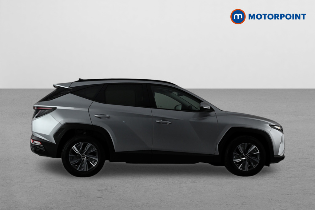 Hyundai Tucson Se Connect Manual Petrol SUV - Stock Number (1634121) - Drivers side