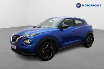 Nissan Juke N-Connecta Automatic Petrol SUV - Stock Number (1634573) - Passenger side front corner