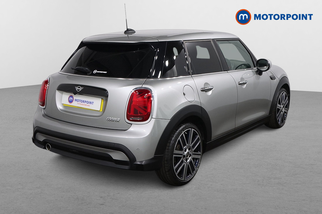 Mini Hatchback Cooper Exclusive Automatic Petrol Hatchback - Stock Number (1634609) - Drivers side rear corner