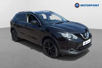 Nissan Qashqai Tekna Manual Diesel SUV - Stock Number (1637737) - Drivers side front corner