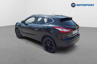 Nissan Qashqai Tekna Manual Diesel SUV - Stock Number (1637737) - Drivers side rear corner
