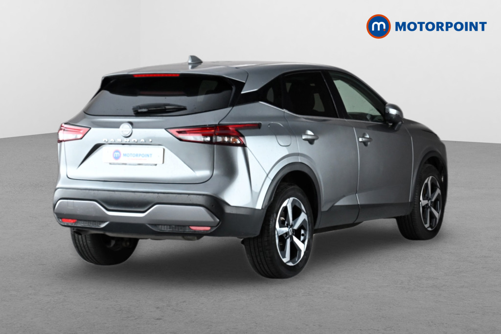 Nissan Qashqai N-Connecta Manual Petrol SUV - Stock Number (1638053) - Drivers side rear corner