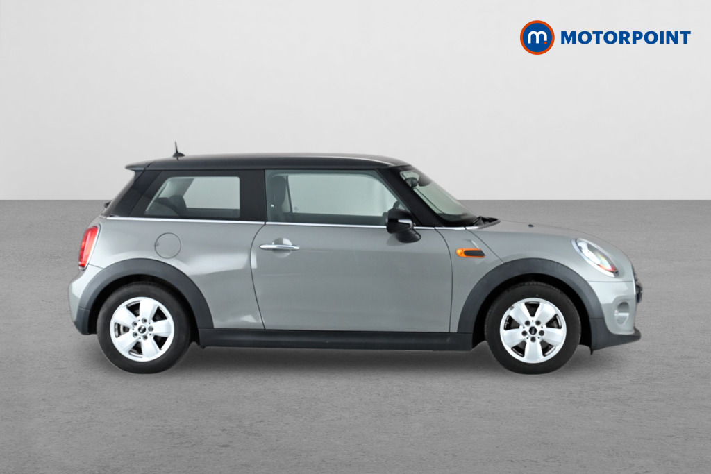 Mini Hatchback Cooper Manual Petrol Hatchback - Stock Number (1638154) - Drivers side