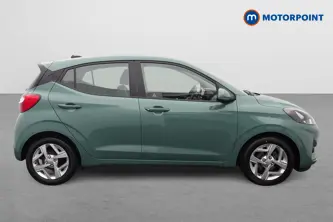 Hyundai I10 Se Connect Automatic Petrol Hatchback - Stock Number (1639039) - Drivers side