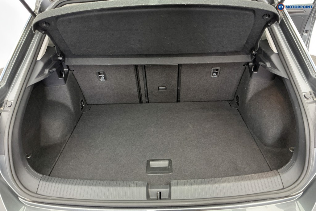 Volkswagen T-Roc SE Manual Petrol SUV - Stock Number (1642434) - 3rd supplementary image